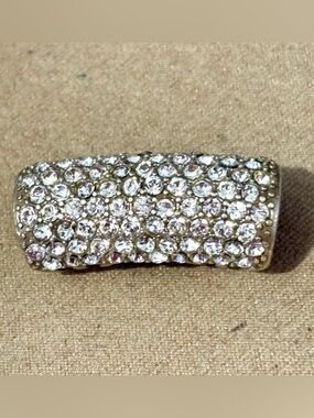 🆕Listing! 🆕 Brighton Glitter Long bead in silver Extra wide Clear crystal pave